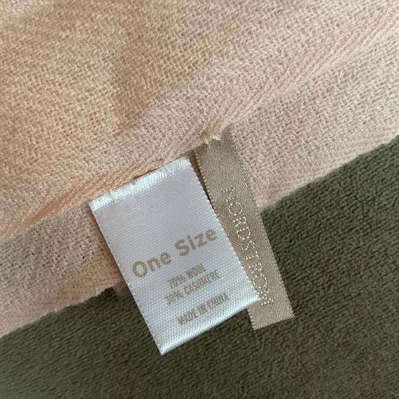 Nordstrom and Nordstrom Rack Scarf Bundle Pashmina Wool Rayon Scarf with Tassels - Picture 10 of 11